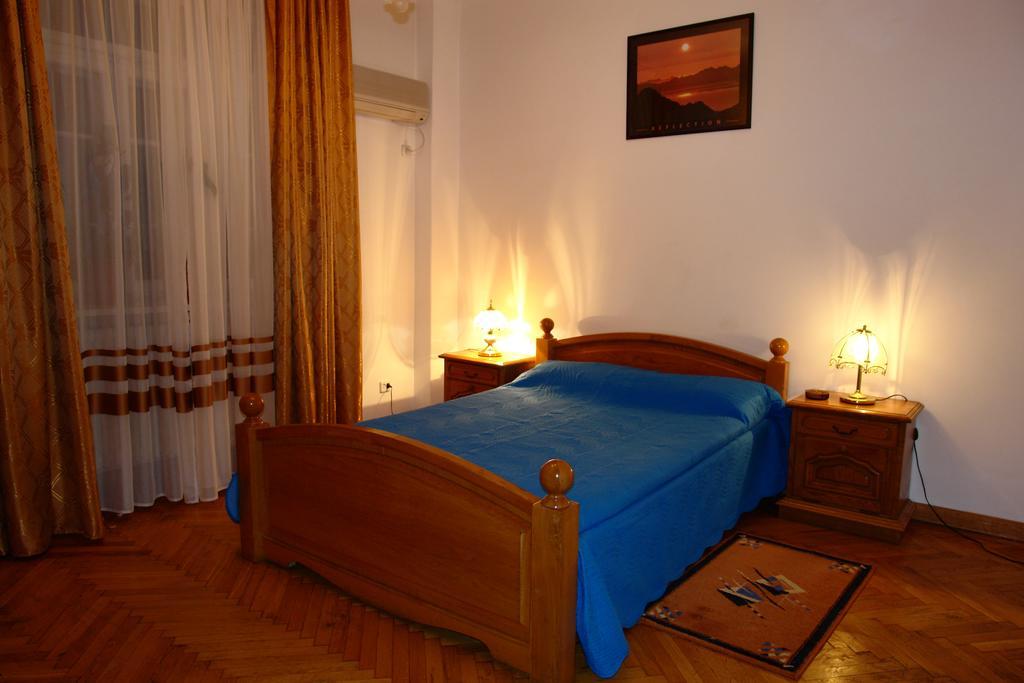 Hotel Ss Residence Unirii Бухарест Экстерьер фото
