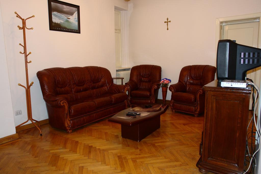 Hotel Ss Residence Unirii Бухарест Экстерьер фото