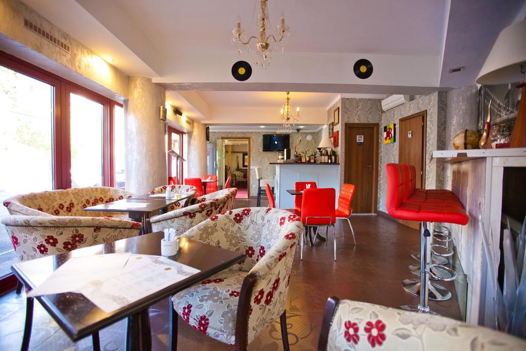 Hotel Ss Residence Unirii Бухарест Экстерьер фото